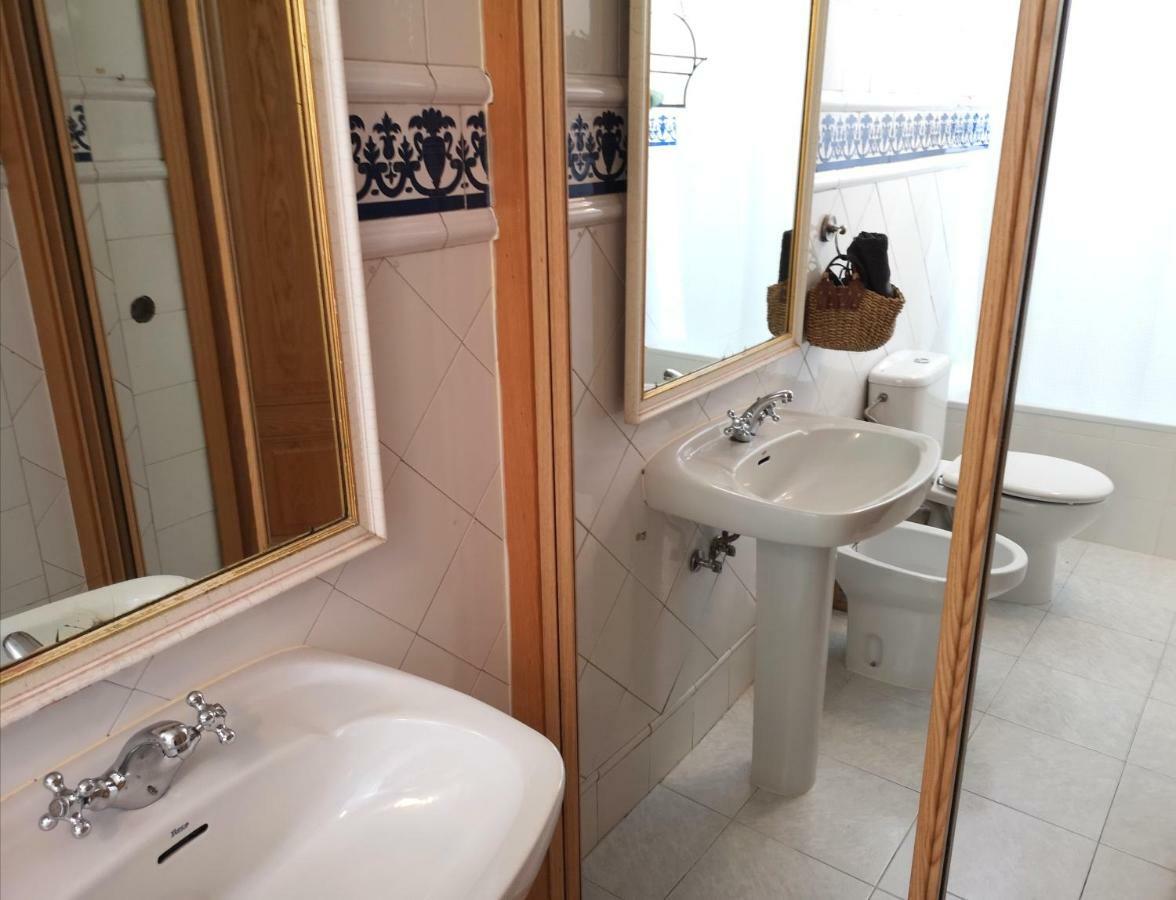 Apartamento Atocha 68 Apartment Мадрид Екстериор снимка