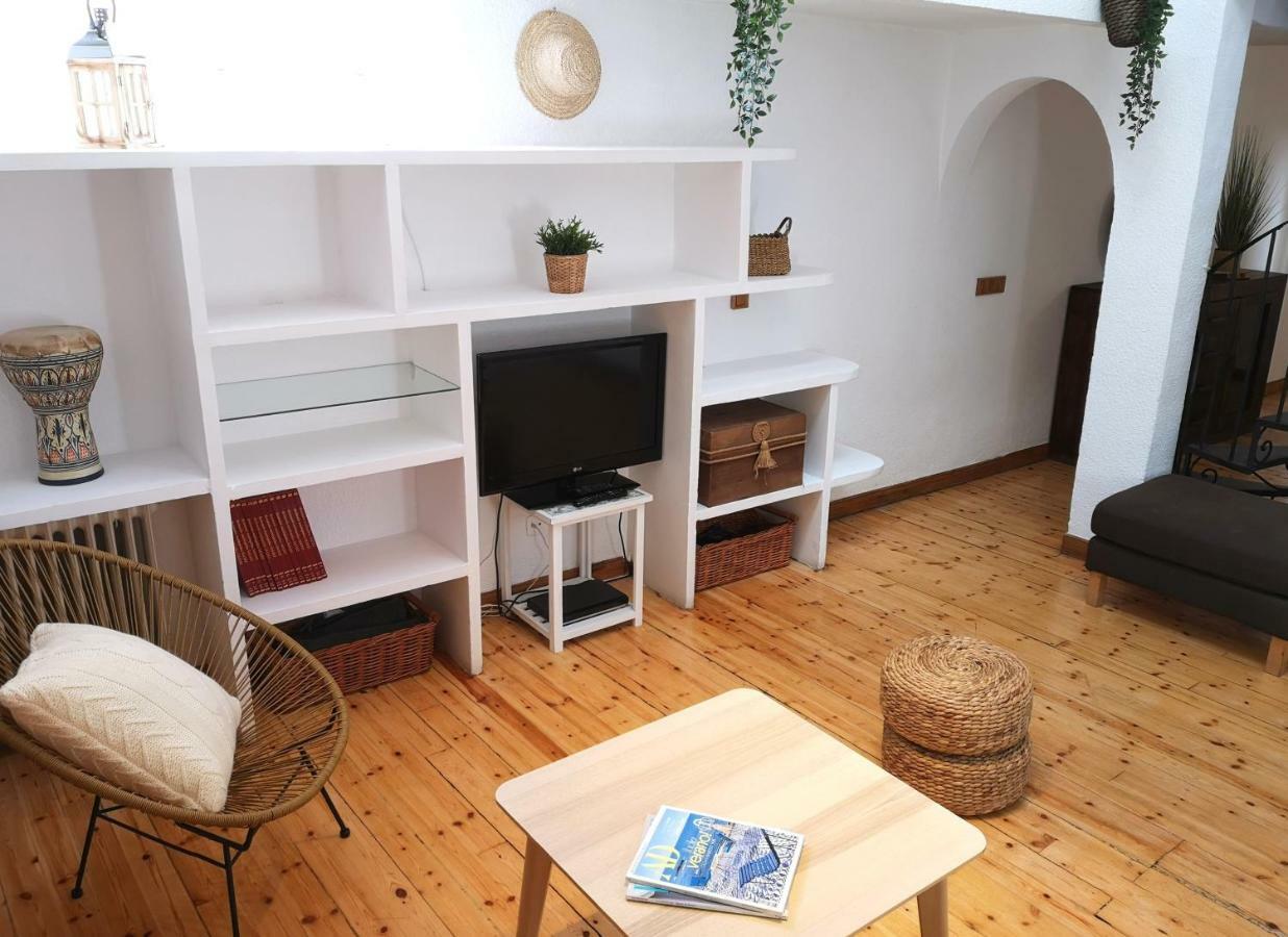 Apartamento Atocha 68 Apartment Мадрид Екстериор снимка
